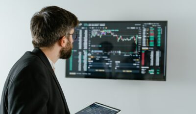 Equipping client’s devices with bluetooth and collect information for business operations